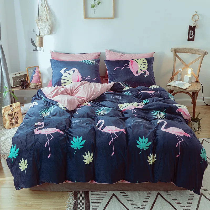 Winter Thickened Coral Velvet Bedding set Luxury Flamingo Bird Printing Crystal Velvet Fabric Duvet cover Bed sheet Bedclothes
Winter Thickened Coral Velvet Bedding set Luxury Flamingo Bird Printing Crystal Velvet Fabric Duvet cover Bed sheet Bedclothes