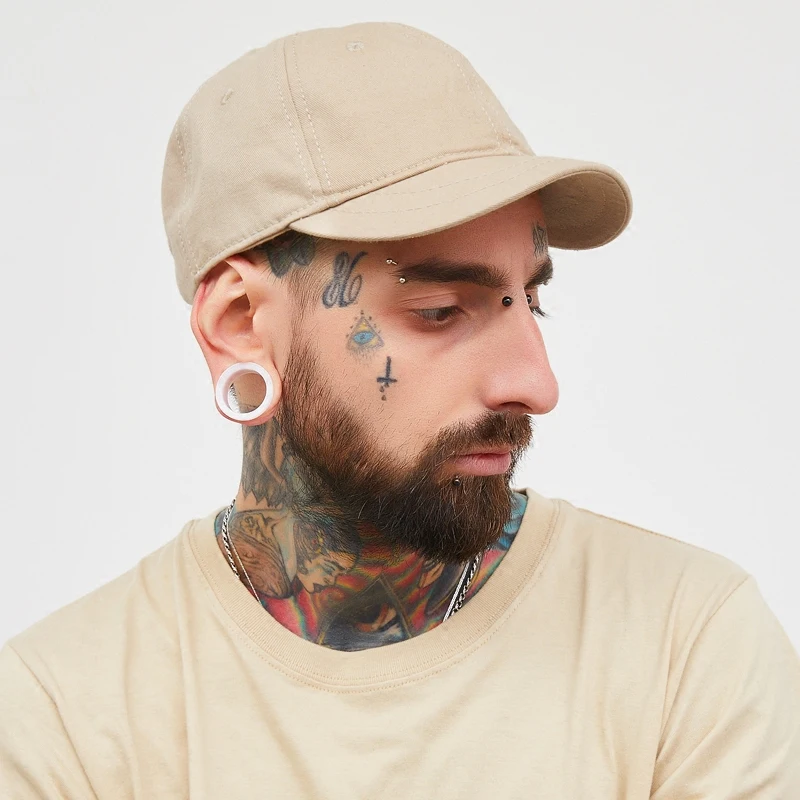Design Vintage Snapback Baseball Hat Cotton Short Brimmed Peaked Cap For Men Soft Top With Black Beige Color
Design Vintage Snapback Baseball Hat Cotton Short Brimmed Peaked Cap For Men Soft Top With Black Beige Color