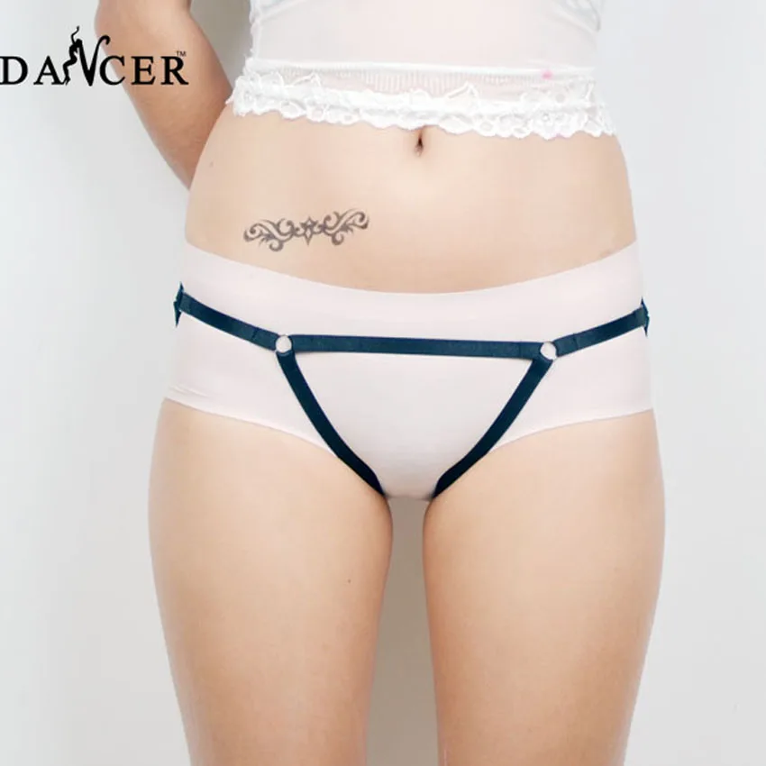 Sexy Black G-string Briefs Harness Goth Panties Harness Body Cage Bondage Belt Triangle Panties Garters Bondage Harness L0003
Sexy Black G-string Briefs Harness Goth Panties Harness Body Cage Bondage Belt Triangle Panties Garters Bondage Harness L0003
