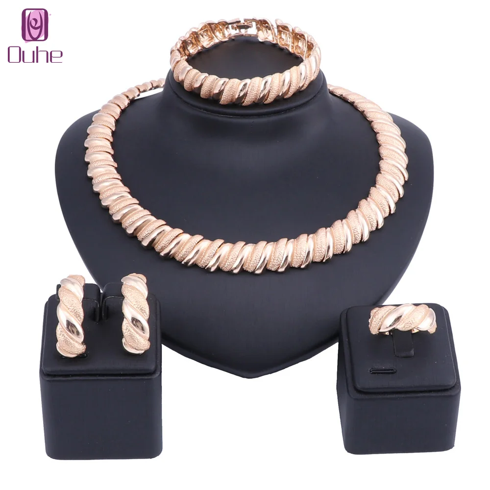 Italian Gold Color Necklace Earings Bracelet Ring Jewelry Set African Bride Jewelry For Women Wedding Party Gifts
Italian Gold Color Necklace Earings Bracelet Ring Jewelry Set African Bride Jewelry For Women Wedding Party Gifts