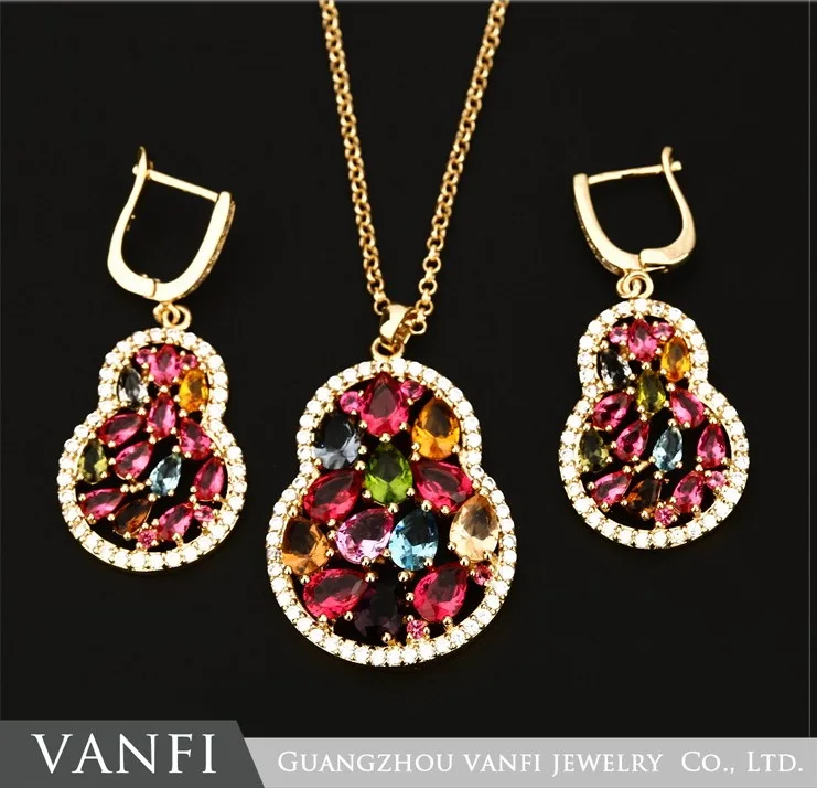 Women Rose Gold Color Exquisite Colorful Zircon Crystal Necklace&Earrings Leaf Design Party Bridal wedding Jewelry Sets
Women Rose Gold Color Exquisite Colorful Zircon Crystal Necklace&Earrings Leaf Design Party Bridal wedding Jewelry Sets