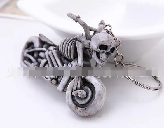 100pcs/lot fashion Novelty Skull Keychain Men Vintage Rubber Motor Car Key Chain unisex key ring
100pcs/lot fashion Novelty Skull Keychain Men Vintage Rubber Motor Car Key Chain unisex key ring