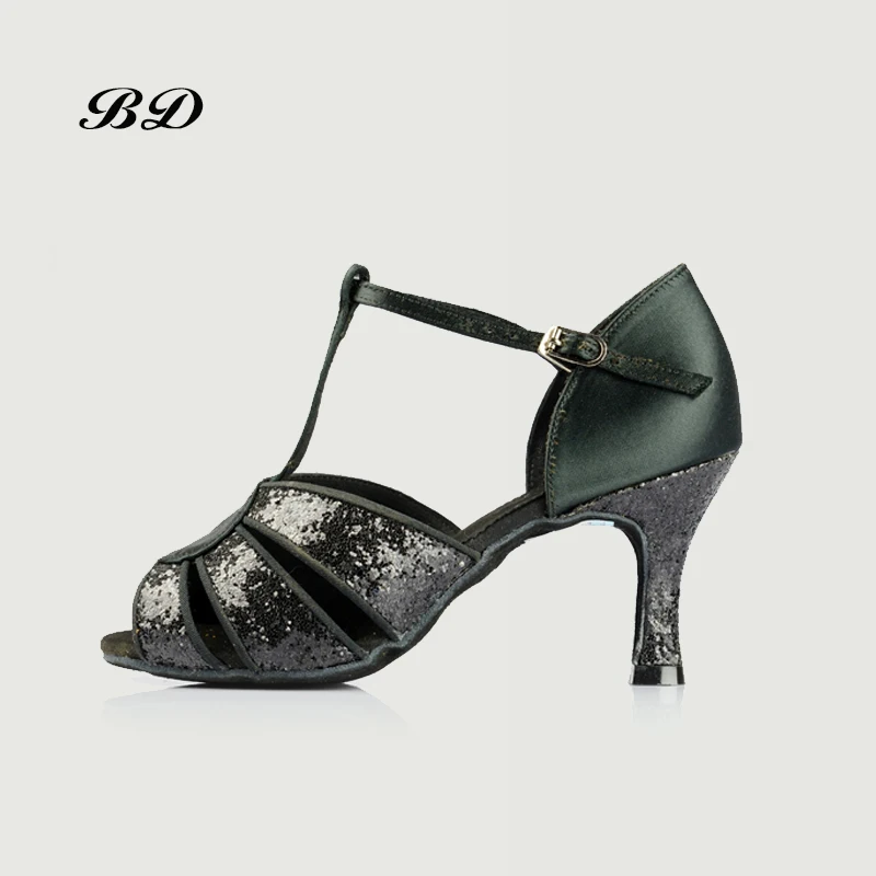 Profession Dance Shoes Ballroom Women Latin Shoes Women Girl Sandals BD 236 Authentic Black Silver Sequins Anti-slip Insoles
Profession Dance Shoes Ballroom Women Latin Shoes Women Girl Sandals BD 236 Authentic Black Silver Sequins Anti-slip Insoles