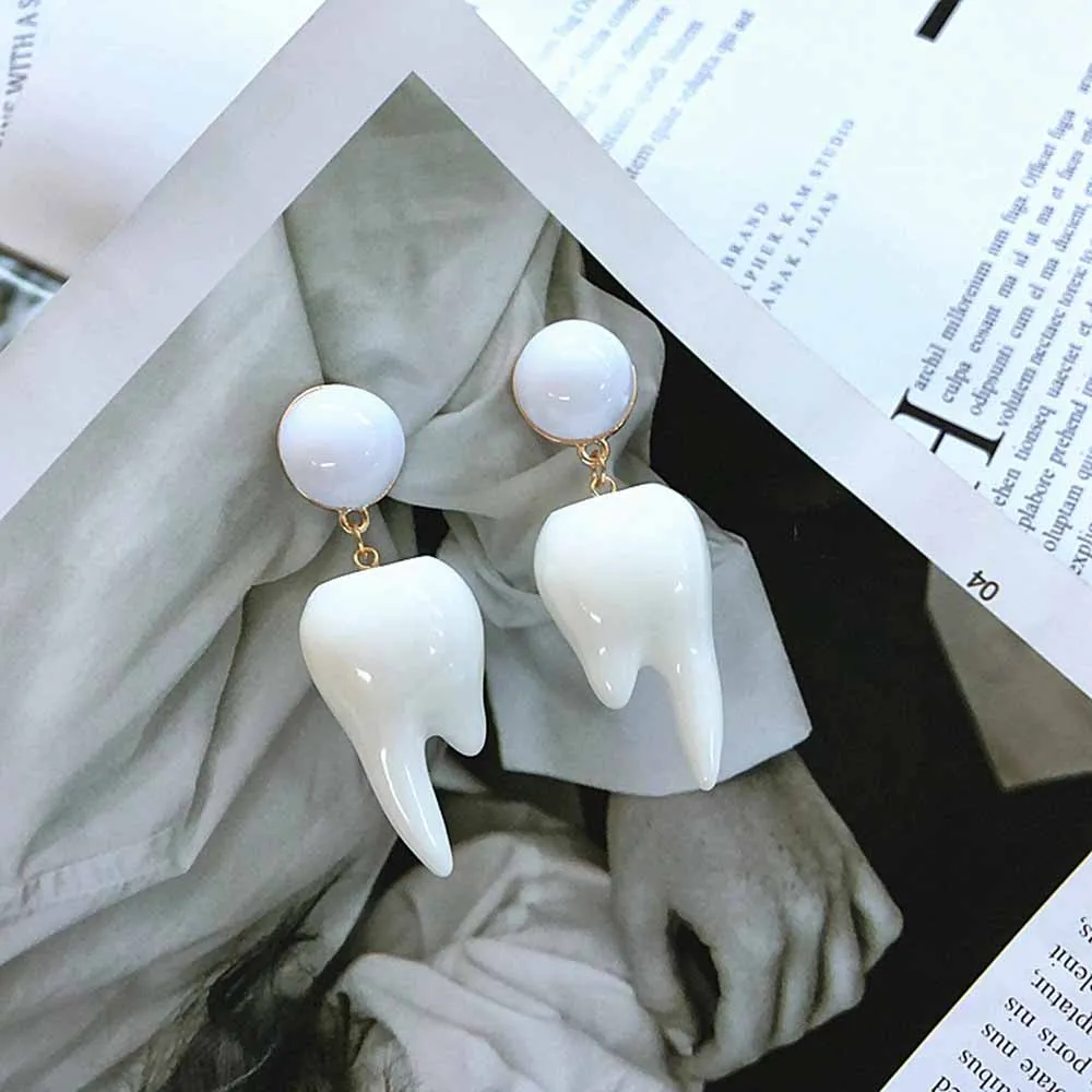 1 Pair of Earrings Cute Dental Gift Tooth type Creative Lovely Clinic Female Gift Teeth type women dentist party gift
1 Pair of Earrings Cute Dental Gift Tooth type Creative Lovely Clinic Female Gift Teeth type women dentist party gift