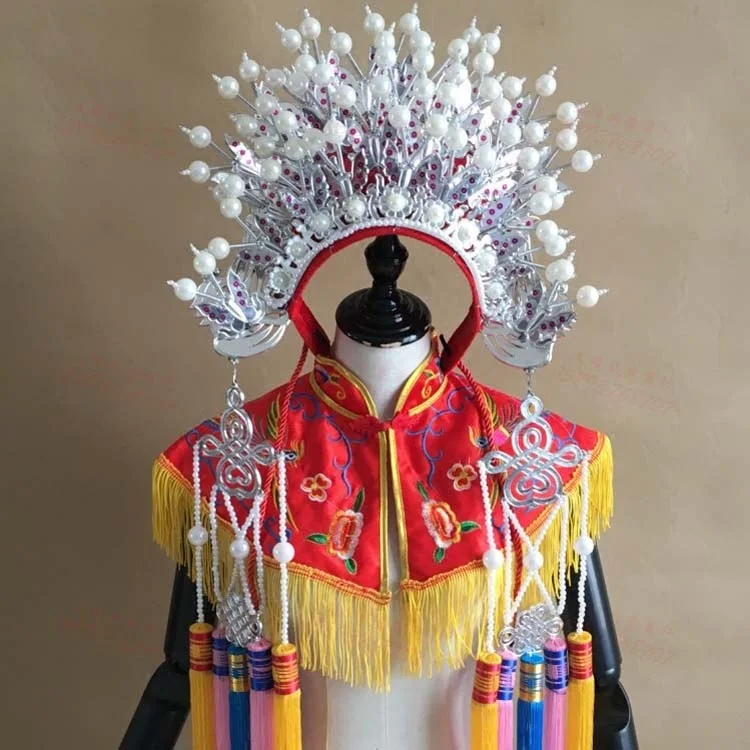 3 colors beading balls Ming Dynasty Opear Tiara Empress Wedding Phoenix Tiara for Women Only Tiara NO Shoulder piece
3 colors beading balls Ming Dynasty Opear Tiara Empress Wedding Phoenix Tiara for Women Only Tiara NO Shoulder piece