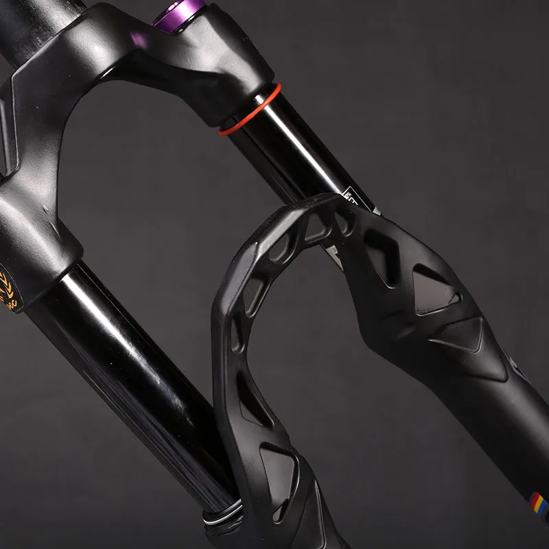 2018 MTB High Quality 26 27.5 29 Inch 9mm 15mm Cone Tube Black Tube Damping Air Fork Mountain Bike Fork
2018 MTB High Quality 26 27.5 29 Inch 9mm 15mm Cone Tube Black Tube Damping Air Fork Mountain Bike Fork