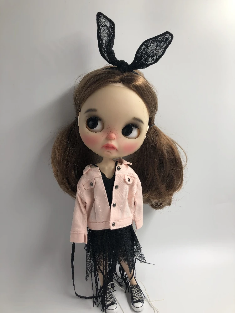 T02-X600 Blyth Doll clothes 1/6 dolls azone Accessories handmade clothes Pink bandage coat
T02-X600 Blyth Doll clothes 1/6 dolls azone Accessories handmade clothes Pink bandage coat