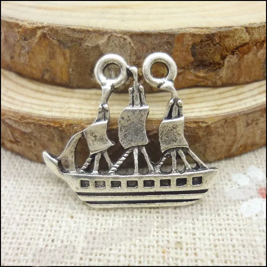 35 pcs Vintage Charms Ship Pendant Antique silver Fit Bracelets Necklace DIY Metal Jewelry Making
35 pcs Vintage Charms Ship Pendant Antique silver Fit Bracelets Necklace DIY Metal Jewelry Making