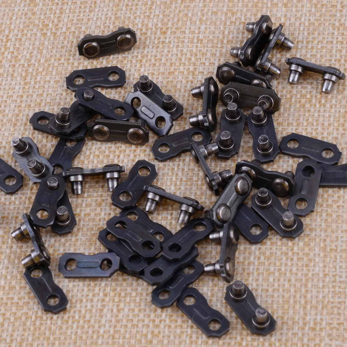 LETAOSK 24Pcs/Set Repair Kits 325inch .050 & .058 Chain Connector Master Links Preset &Tie Straps Replacement Chainsaw Tools
LETAOSK 24Pcs/Set Repair Kits 325inch .050 & .058 Chain Connector Master Links Preset &Tie Straps Replacement Chainsaw Tools