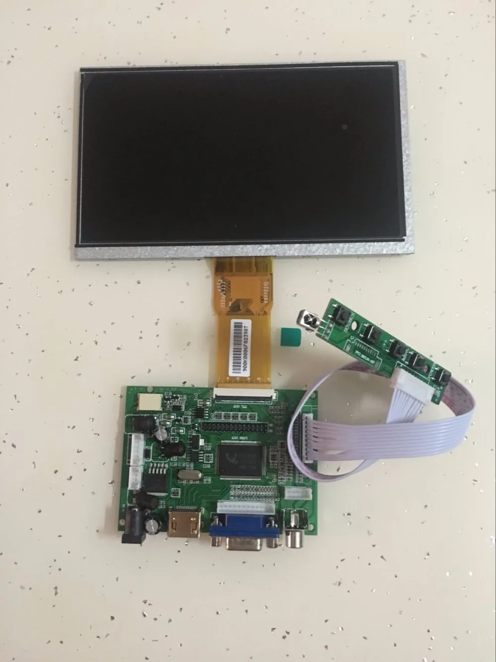 New 7 inch 1024*600 LCD Display Screen TFT Monitor 7300101462 with HDMI VGA AV Input Driver Board Controller (remote control)
New 7 inch 1024*600 LCD Display Screen TFT Monitor 7300101462 with HDMI VGA AV Input Driver Board Controller (remote control)