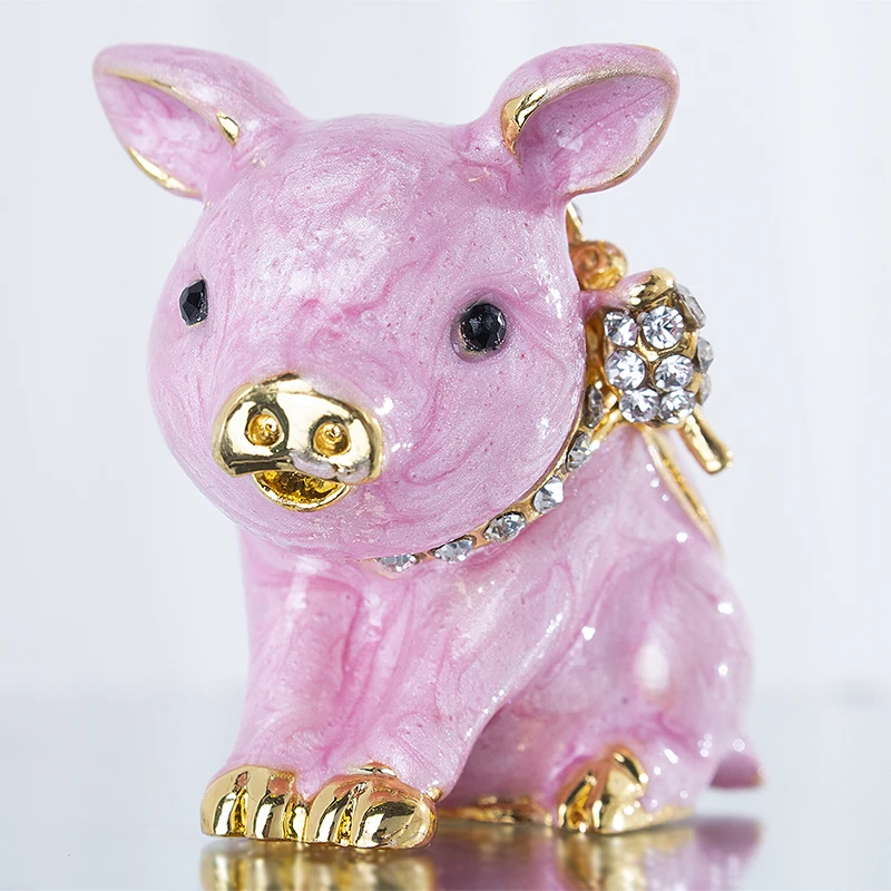 H&D Handcrafted Pewter Lovely Piggy Trinket Box Hinged Jewelry Holder Animal Figurines for Home Decor Collectible Gift (Pink)
H&D Handcrafted Pewter Lovely Piggy Trinket Box Hinged Jewelry Holder Animal Figurines for Home Decor Collectible Gift (Pink)