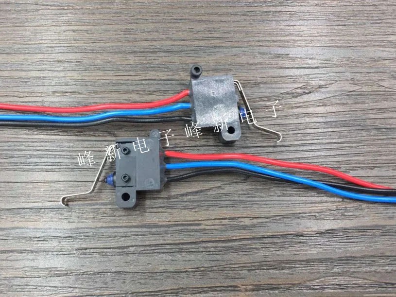 Оригинальный новый 100% 3-контактный с изогнутой ручкой, водонепроницаемый и пыленепроницаемый микропереключатель для небольшого путешествия D2HW-21
Оригинальный новый 100% 3-контактный с изогнутой ручкой, водонепроницаемый и пыленепроницаемый микропереключатель для небольшого путешествия D2HW-21