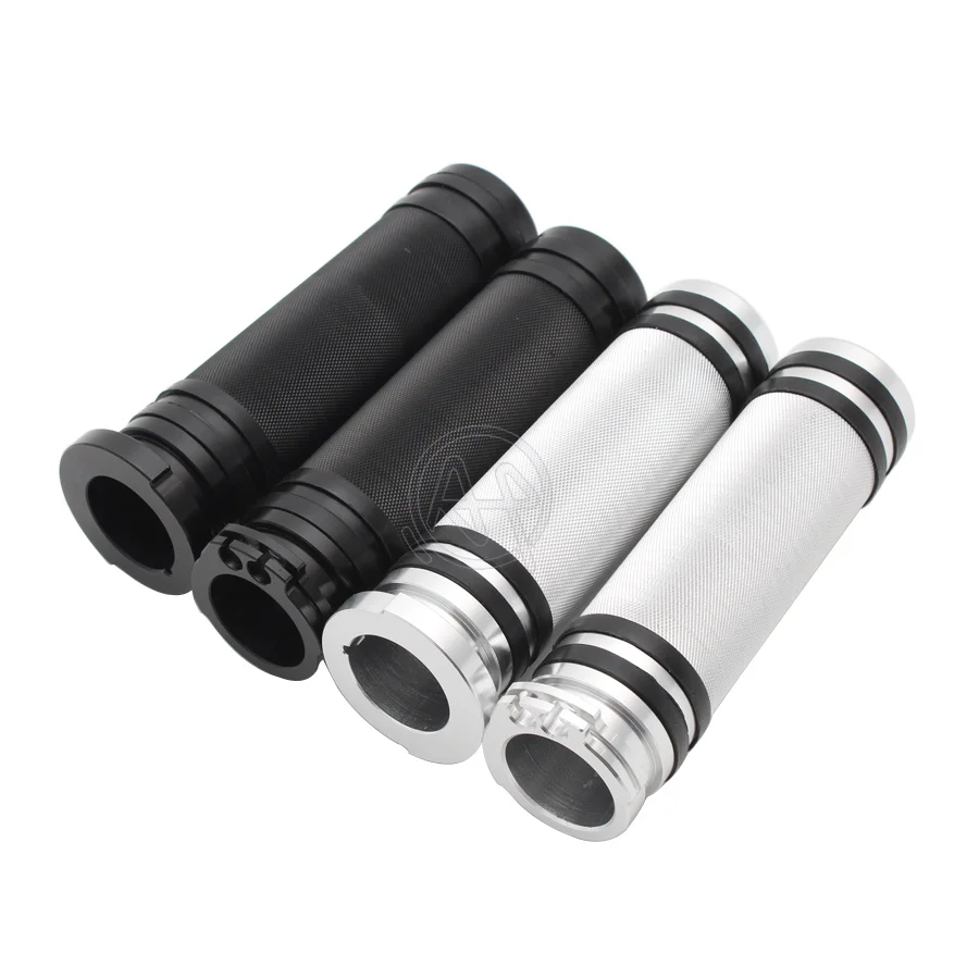 1Pair 1" 25mm Silver Aluminum Motorcycle Handlebar Grips Hand Grips Universal for Harley Sportster Touring Dyna Softail
1Pair 1" 25mm Silver Aluminum Motorcycle Handlebar Grips Hand Grips Universal for Harley Sportster Touring Dyna Softail