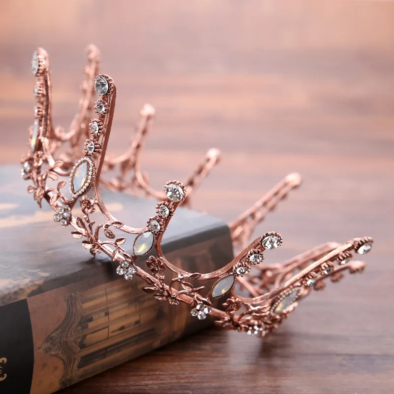 Luxury Rose Gilded Color Crystal Baroque Wedding Tiaras Crowns Bride Hair Accessories Princess Headband Women Girl Diadem A30
Luxury Rose Gilded Color Crystal Baroque Wedding Tiaras Crowns Bride Hair Accessories Princess Headband Women Girl Diadem A30