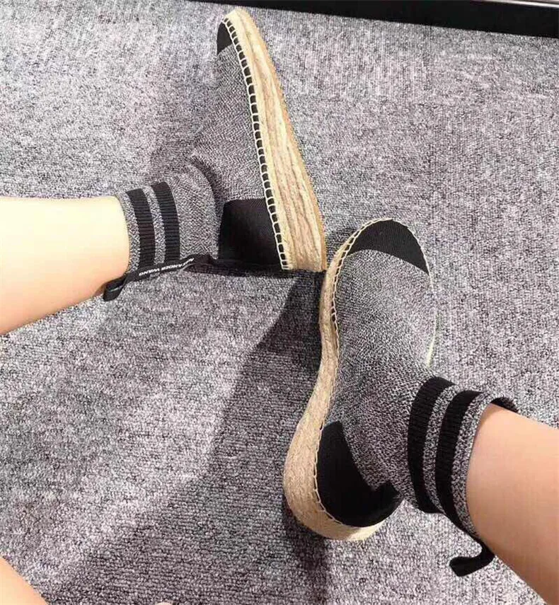 Sestito New Women Mixed Color Thick Platform Ankle Boots Ladies Round Toe Slip-on Casual Shoes Girls Hemp Sock Short Boots
Sestito New Women Mixed Color Thick Platform Ankle Boots Ladies Round Toe Slip-on Casual Shoes Girls Hemp Sock Short Boots