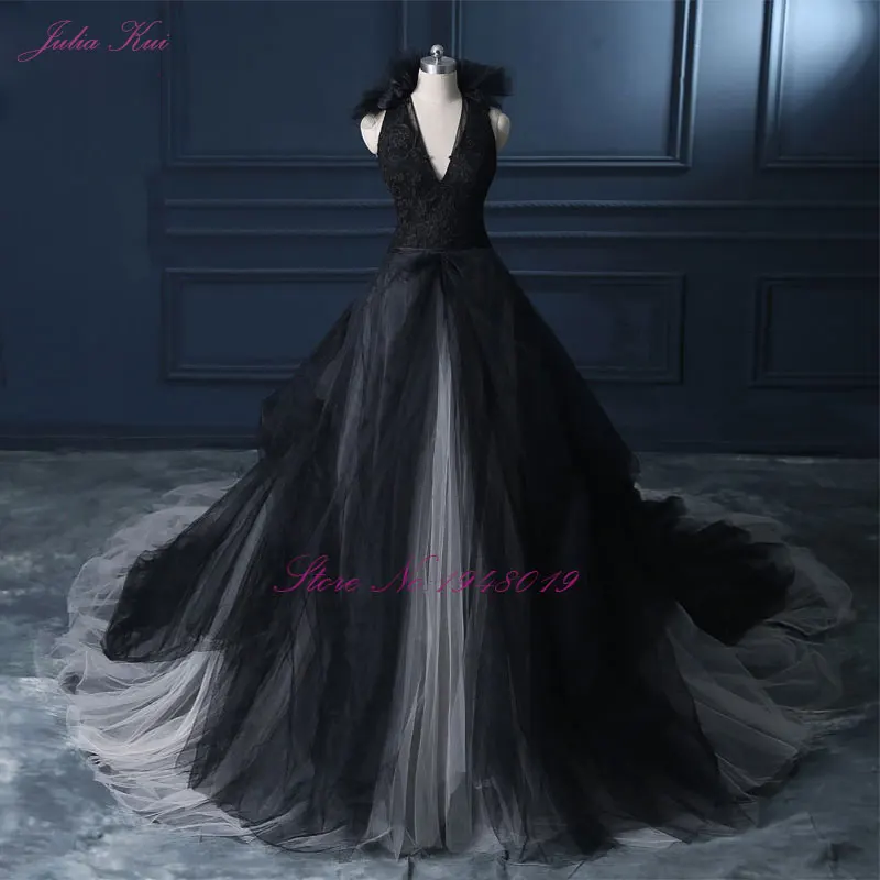 Julia Kui Halter A Line Black Wedding Dress Wedding Gown Count Train Princess Vintage Bridal Dress
Julia Kui Halter A Line Black Wedding Dress Wedding Gown Count Train Princess Vintage Bridal Dress