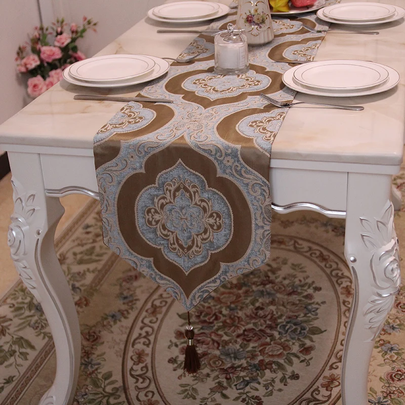 Table flag European high-end luxury American Bed flag,tea table cloth
Table flag European high-end luxury American Bed flag,tea table cloth