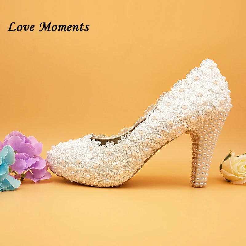Love Moments/туфли на тонком каблуке 10 см; Женские свадебные туфли с белыми цветами; Женские тонкие туфли для невесты; Женские вечерние модельные ...
Love Moments/туфли на тонком каблуке 10 см; Женские свадебные туфли с белыми цветами; Женские тонкие туфли для невесты; Женские вечерние модельные ...