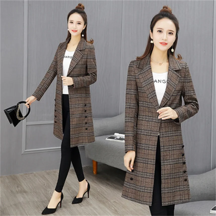 Plaid coat women long section of the Spring and Autumn new Korean version of the suit collar fashion coats of high-quality TB180
Plaid coat women long section of the Spring and Autumn new Korean version of the suit collar fashion coats of high-quality TB180