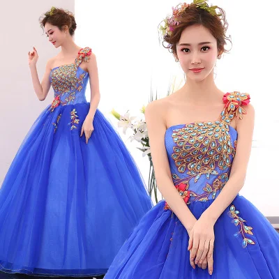 Freeship blue purple/orange/blue peacock beading ball gown medieval dress Renaissance Gown queen dress Victorian Belle ball
Freeship blue purple/orange/blue peacock beading ball gown medieval dress Renaissance Gown queen dress Victorian Belle ball