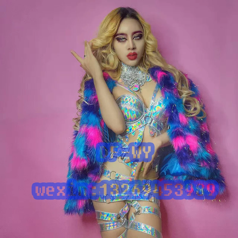 Bar and nightclub singer pole dancing jazz dance costumes DJ sexy bind many color maomao is suitable for the garment stage
Bar and nightclub singer pole dancing jazz dance costumes DJ sexy bind many color maomao is suitable for the garment stage
