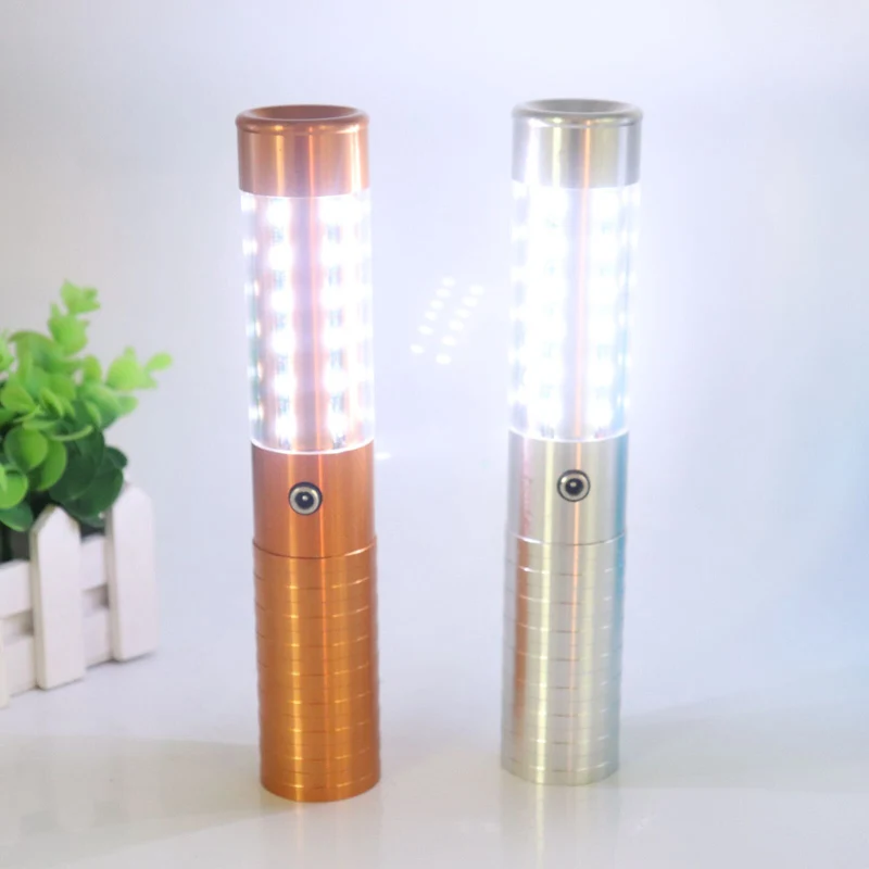 Led luminous Crown Bottle Emergency Lamp, Cold fireworks Sticks, Champagne Cap, Charging flashing Light, Aluminum Alloy, 1pc
Led luminous Crown Bottle Emergency Lamp, Cold fireworks Sticks, Champagne Cap, Charging flashing Light, Aluminum Alloy, 1pc