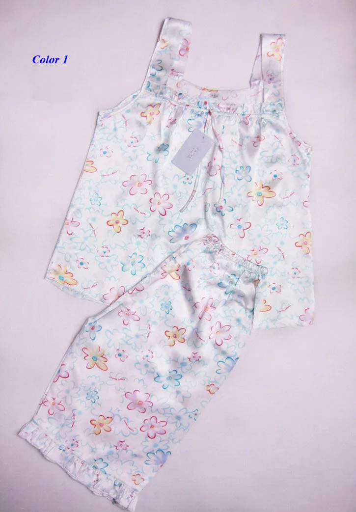 100% natural silk female print pajamas set,100% silk print vest shorts women sleepwear set,with gift mask
100% natural silk female print pajamas set,100% silk print vest shorts women sleepwear set,with gift mask