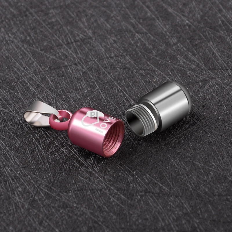 200pcs/lot Fashion Creative Stainless Steel Essential Oil Bottle Wishing Perfume Bottle Necklace & Pendants For Women Men
200pcs/lot Fashion Creative Stainless Steel Essential Oil Bottle Wishing Perfume Bottle Necklace & Pendants For Women Men
