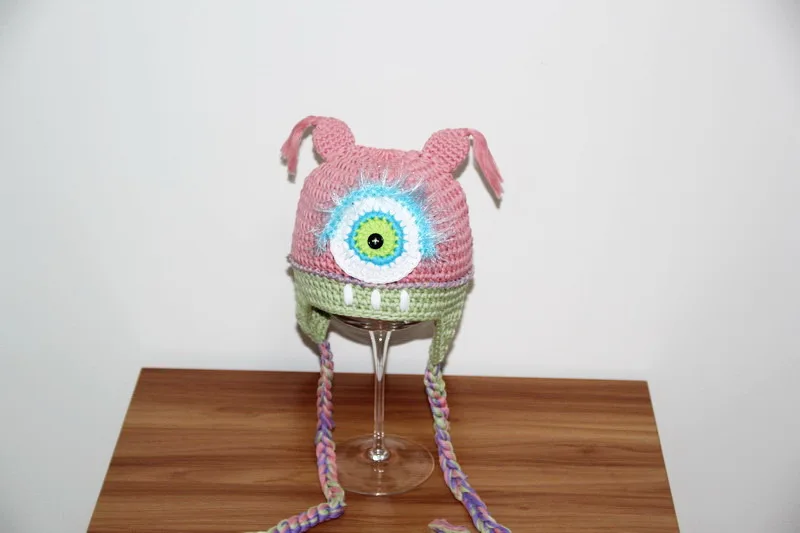 free shipping, pink cartoon Hat Crocheted Mike One Eye Handmade Child Size Novelty Hat
free shipping, pink cartoon Hat Crocheted Mike One Eye Handmade Child Size Novelty Hat