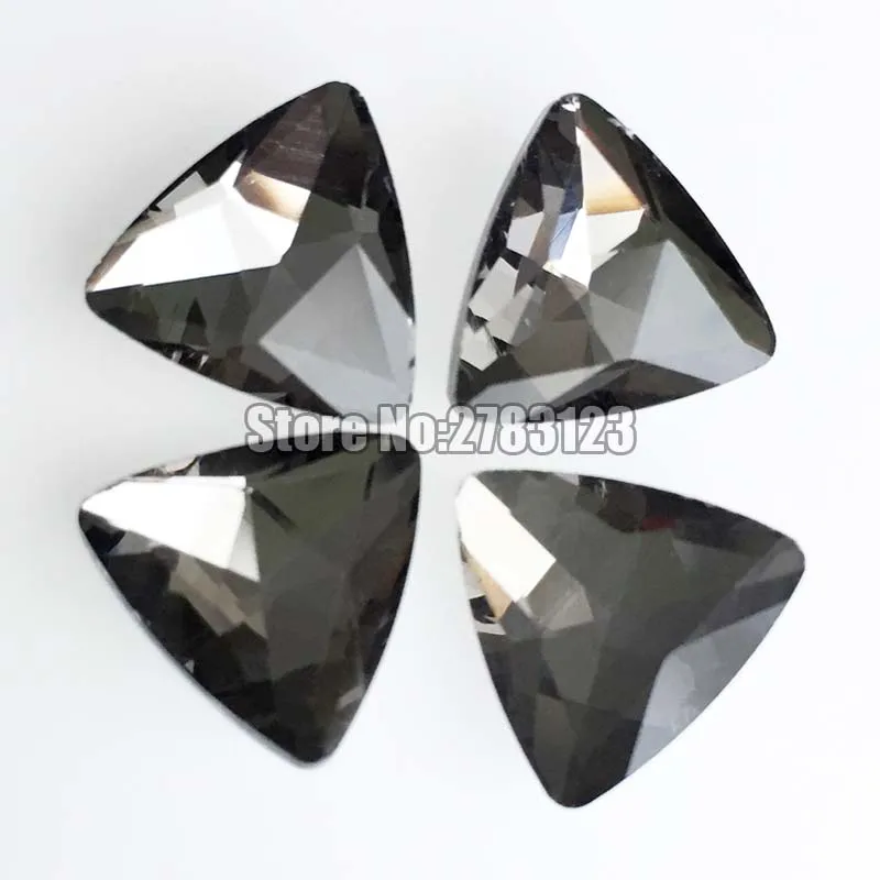 Gray TR7X7 glass pointback rhinestones,Mobile phone shell sticking drill / nail material /diy/ accessories Free shipping
Gray TR7X7 glass pointback rhinestones,Mobile phone shell sticking drill / nail material /diy/ accessories Free shipping