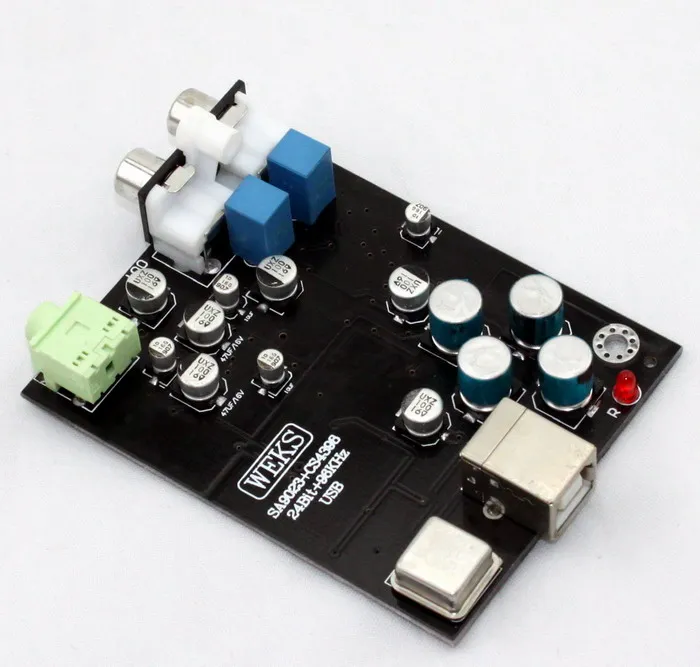 SA9023+CS4398 Super power amplifier decode board/Use the USB comes with power decoder/OPA2132 output Decoding board
SA9023+CS4398 Super power amplifier decode board/Use the USB comes with power decoder/OPA2132 output Decoding board