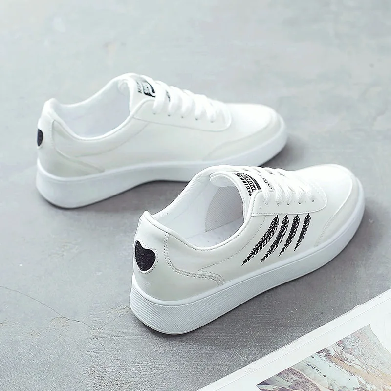 Breathable White Shoes Woman Female Allmatch Flat Strappy Embroidery Recreational Women Shoe Leather Fitness Skateboarding Shoes
Breathable White Shoes Woman Female Allmatch Flat Strappy Embroidery Recreational Women Shoe Leather Fitness Skateboarding Shoes