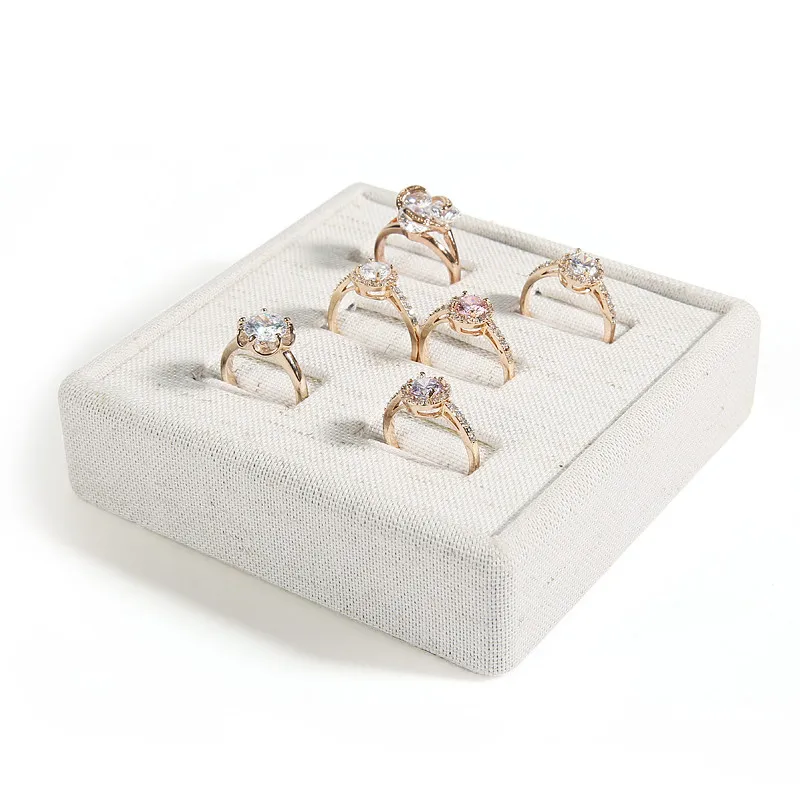 New Fashion White linen Ring Display Tray jewelry Display Tray Small Ring Display Holder
New Fashion White linen Ring Display Tray jewelry Display Tray Small Ring Display Holder