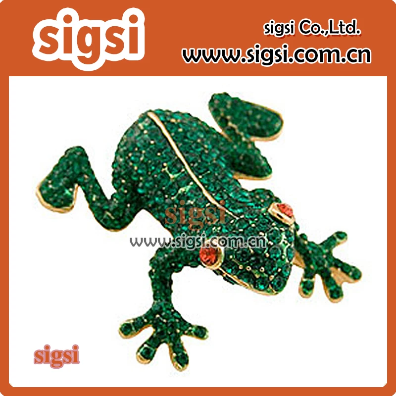 wholesale frog decorative hot sale crystal green rhinestone animal brooch pin
wholesale frog decorative hot sale crystal green rhinestone animal brooch pin