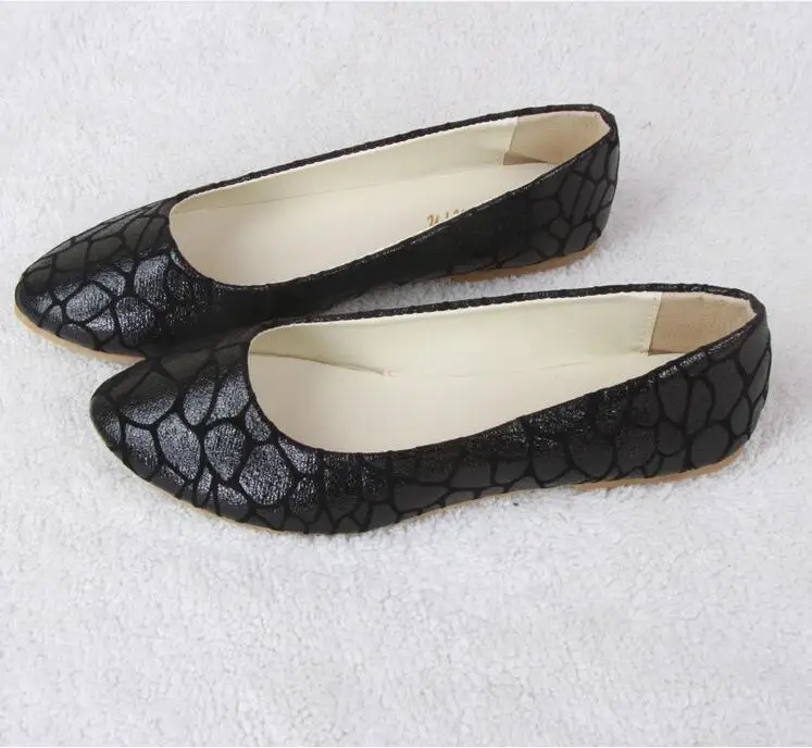 2021 New Fashion Craze crack Casual Flat With Shallow Women's Shoes Women's Shoes Size 35-42
2021 New Fashion Craze crack Casual Flat With Shallow Women's Shoes Women's Shoes Size 35-42