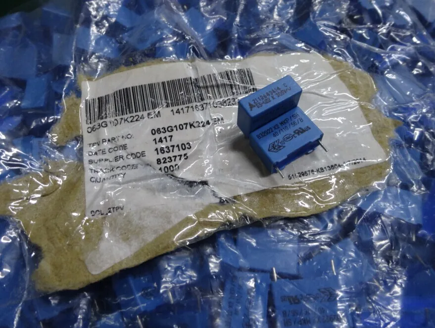 2019 hot sale 20PCS/50PCS EPCOS MKP 0.22uf/305vAC (220nf 224) B32922C3224K new film capacitors free shipping
2019 hot sale 20PCS/50PCS EPCOS MKP 0.22uf/305vAC (220nf 224) B32922C3224K new film capacitors free shipping