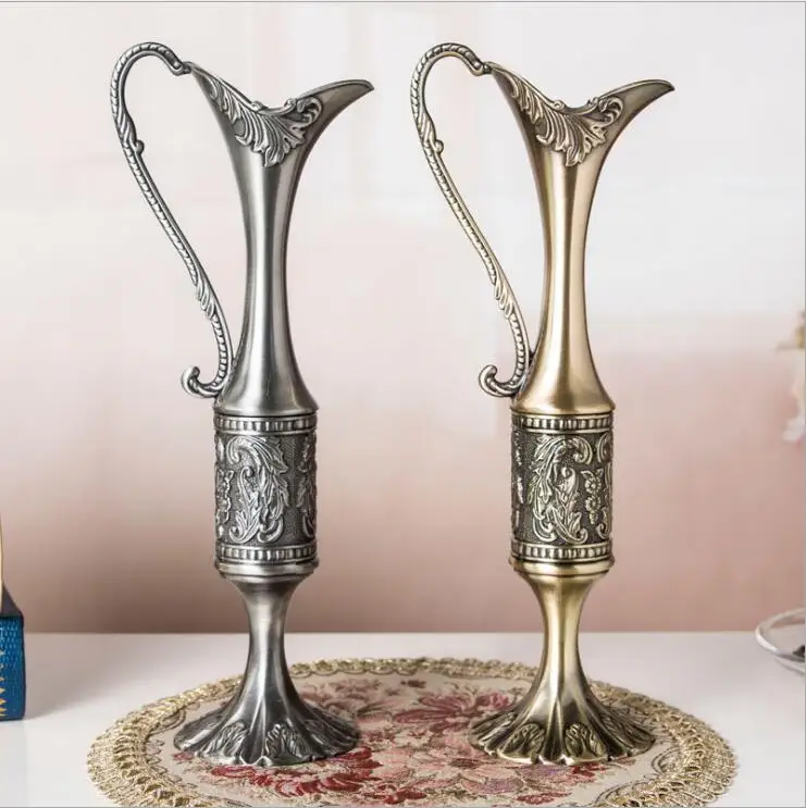 Europe luxury vintage vase decoration mariage vase alloy metal flower vase for home decoration flower vases 003
Europe luxury vintage vase decoration mariage vase alloy metal flower vase for home decoration flower vases 003