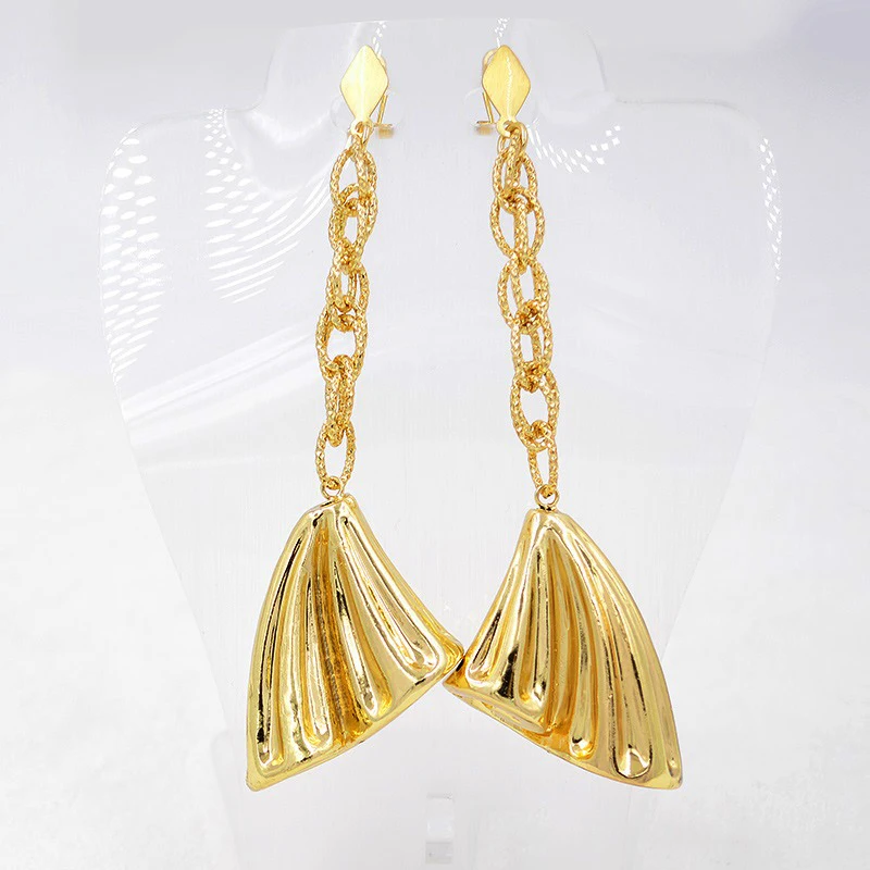Diana baby Jewelry Fashion Jewelry Long Drop Dangle Earrings Women Geometric Triangle Copper Earrings For Party Wedding Jewelry
Diana baby Jewelry Fashion Jewelry Long Drop Dangle Earrings Women Geometric Triangle Copper Earrings For Party Wedding Jewelry