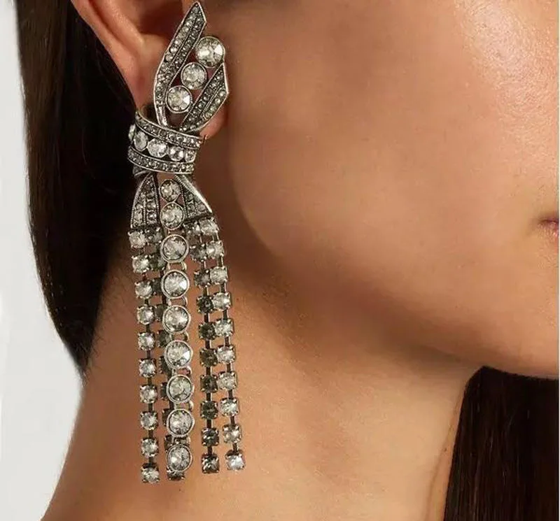 Fashion fringed bow long earrings for woman Pendientes mujer серьги женские boucle d’oreille femmes
Fashion fringed bow long earrings for woman Pendientes mujer серьги женские boucle d’oreille femmes