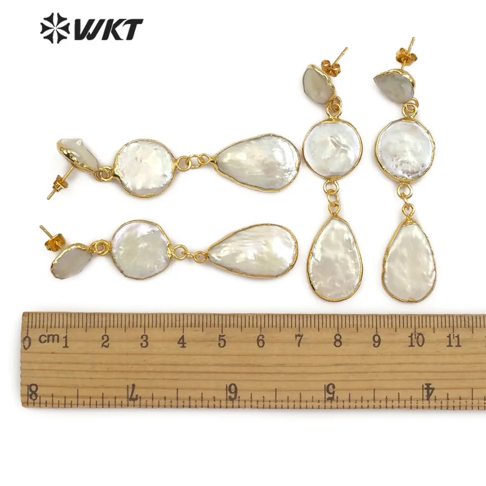 WT-E491 Natural Freshwater Pearl Jewelry Three Pearls In Round Teardrop Shape Gold Earring Wedding Gift For Friends
WT-E491 Natural Freshwater Pearl Jewelry Three Pearls In Round Teardrop Shape Gold Earring Wedding Gift For Friends