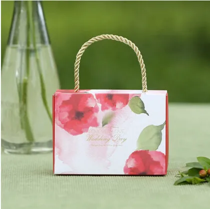 PASAYIONE Delicate Pouch Shaped Candy Box Creative Wedding Favors And Gift Portable Sweet Chocolate Bags Casamento Supply
PASAYIONE Delicate Pouch Shaped Candy Box Creative Wedding Favors And Gift Portable Sweet Chocolate Bags Casamento Supply