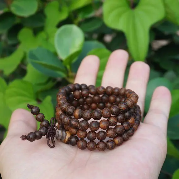 6mm/8mm Natural Wood Mala Beads with Tiger Stripe Beads Loose 108 Mala Beads Buddhism Prayer Mala Beads For Bracelet or Necklace
6mm/8mm Natural Wood Mala Beads with Tiger Stripe Beads Loose 108 Mala Beads Buddhism Prayer Mala Beads For Bracelet or Necklace
