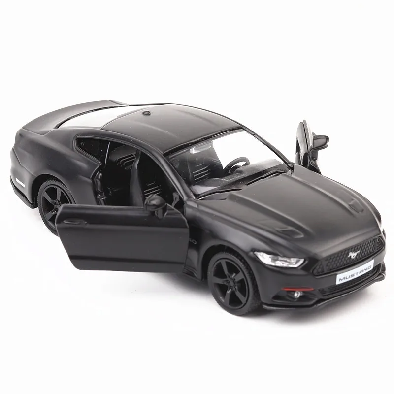 Exquisite 1:36 Mustang alloy car model,simulation metal die-casting back to the children's collection model,free shipping
Exquisite 1:36 Mustang alloy car model,simulation metal die-casting back to the children's collection model,free shipping