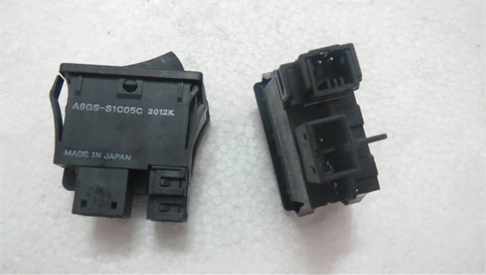 Оригинальный новый 100% A8GS-S1C05C 2012K кулисный переключатель 4pin 2 переключения передач
Оригинальный новый 100% A8GS-S1C05C 2012K кулисный переключатель 4pin 2 переключения передач