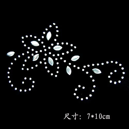 3pcs/lot flower rhinestones fix hot fix rhinestone transfer motifs hot fix rhinestone motif designs shirt bag
3pcs/lot flower rhinestones fix hot fix rhinestone transfer motifs hot fix rhinestone motif designs shirt bag