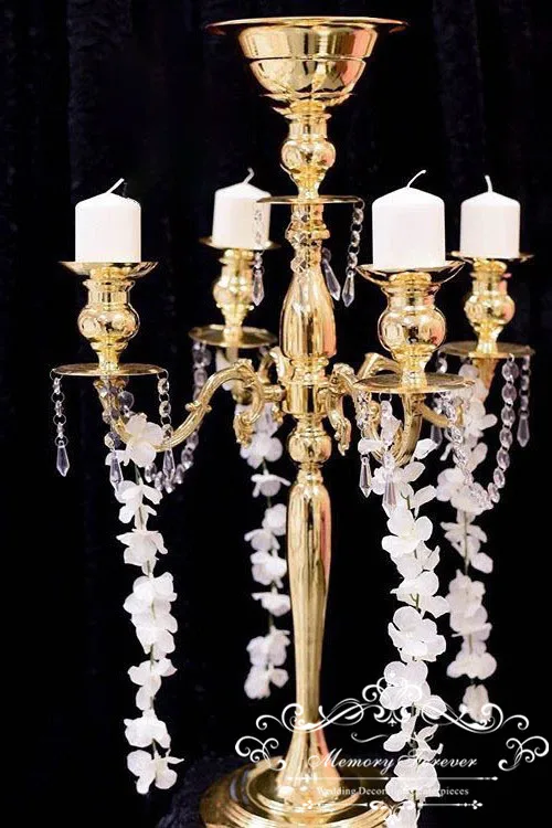 Wedding Metal Candelabra Marriage Candlestick Candle Holder with Flower Bowl Event Party Flower Rack Table Centerpiece
Wedding Metal Candelabra Marriage Candlestick Candle Holder with Flower Bowl Event Party Flower Rack Table Centerpiece