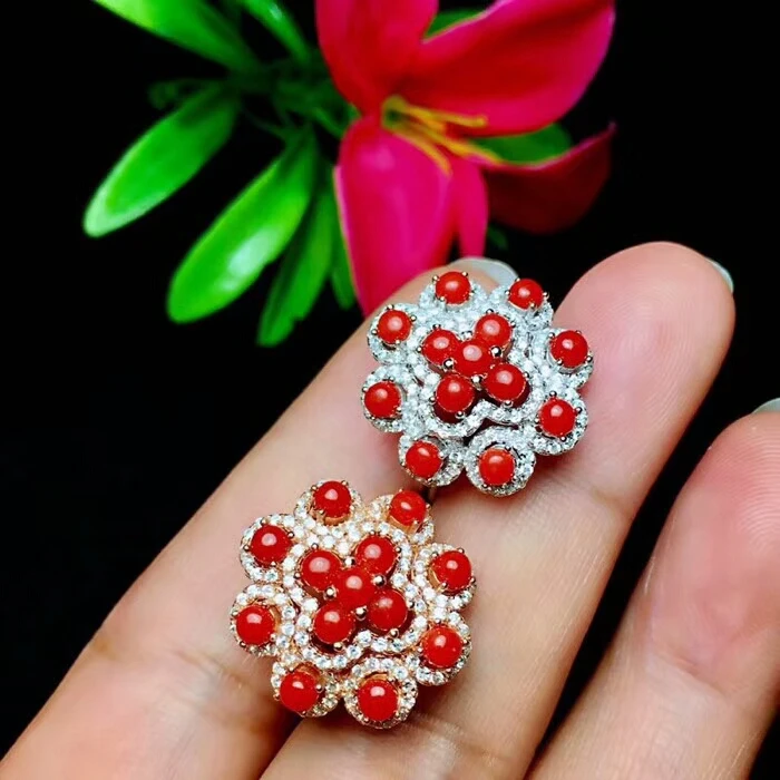 KJJEAXCMY Fine Jewelry 925 Pure Silver Inlaid Natural Red Coral Female Ring Triangular Micro Insert
KJJEAXCMY Fine Jewelry 925 Pure Silver Inlaid Natural Red Coral Female Ring Triangular Micro Insert