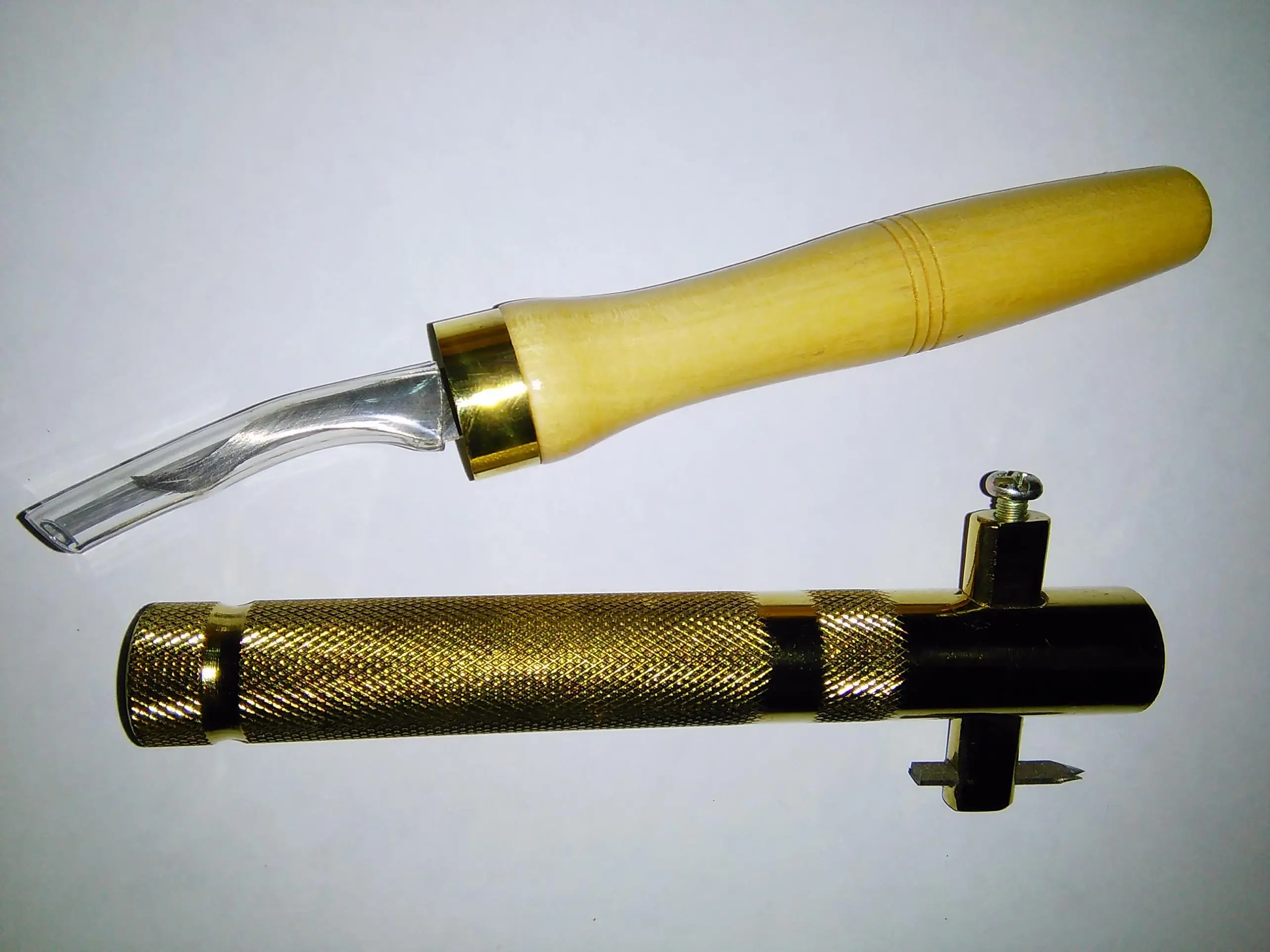 2 PCs Cello luthier tools inlcuiding inlay tool and Cello brass purfling knife
2 PCs Cello luthier tools inlcuiding inlay tool and Cello brass purfling knife