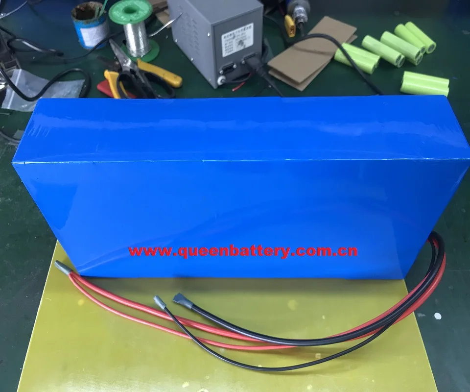 Литий-ионный аккумулятор 16S10P QB 18650 QB18650, 60 в 26 А · ч с BMS (40-80а) для электронного велосипеда, электронного скутера
Литий-ионный аккумулятор 16S10P QB 18650 QB18650, 60 в 26 А · ч с BMS (40-80а) для электронного велосипеда, электронного скутера