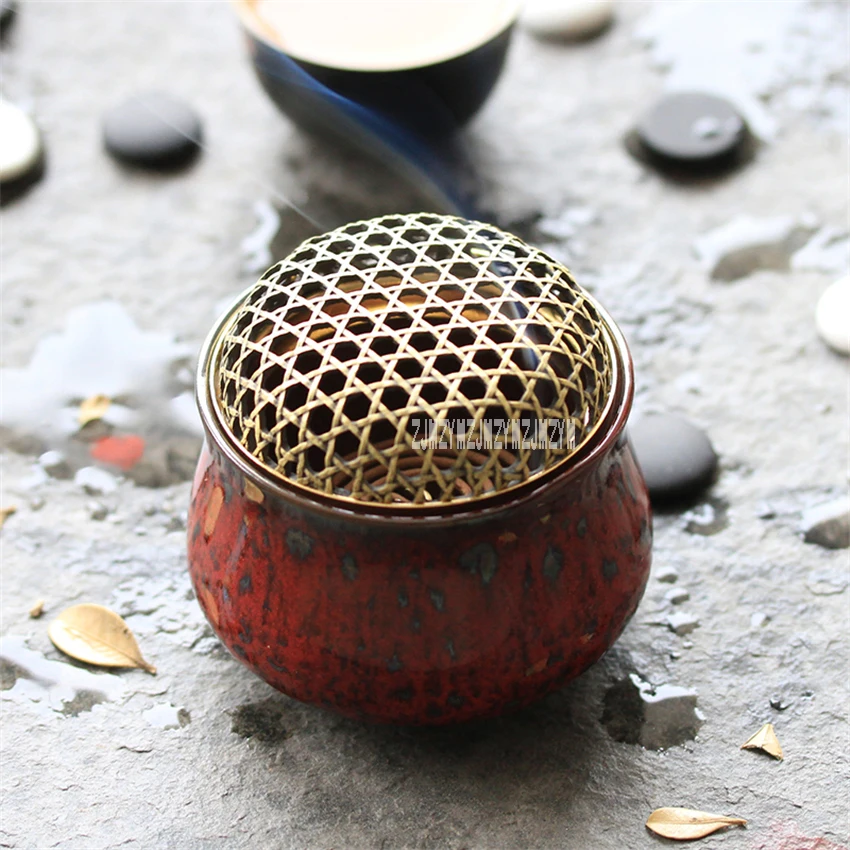 Vintage hollow incense burner Copper Lid Ceramic Mini Incense Burner Warm Hand Furnace Creative Living room Home Hot Sale
Vintage hollow incense burner Copper Lid Ceramic Mini Incense Burner Warm Hand Furnace Creative Living room Home Hot Sale
